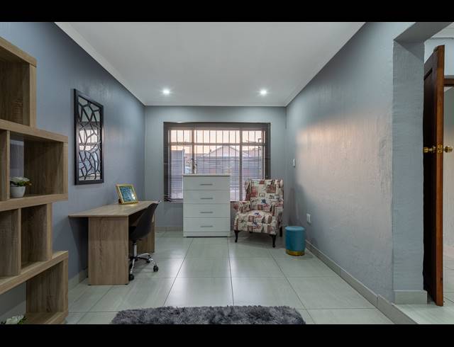 3 BEDROOM HOUSE FOR SALE IN VERWOERDPARK
